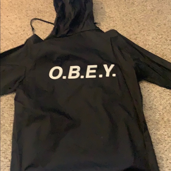 Obey pullover wind breaker - Picture 4 of 4